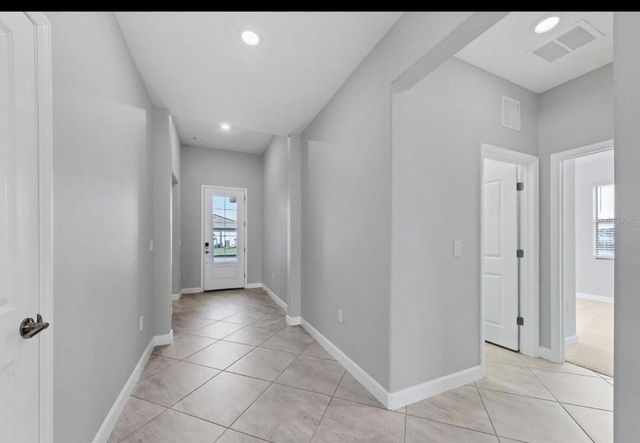 5127 CORAL REEF WAY, Bradenton, FL 34211