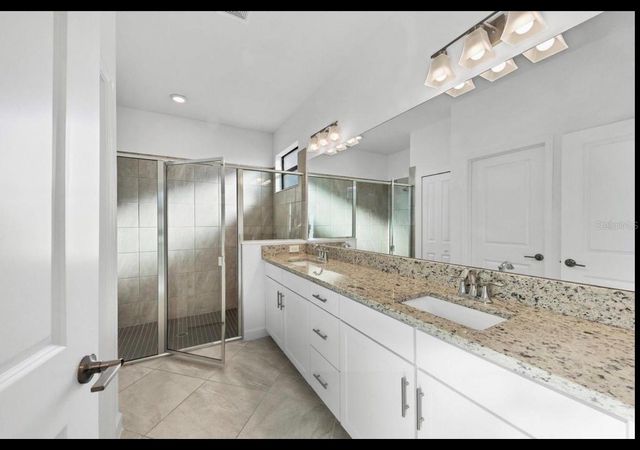5127 CORAL REEF WAY, Bradenton, FL 34211