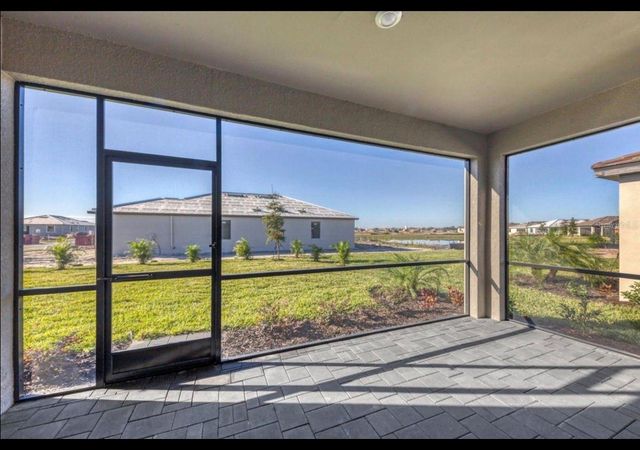 5127 CORAL REEF WAY, Bradenton, FL 34211