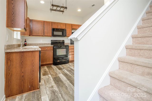 35 Greenly Lane, Fletcher, NC 28732