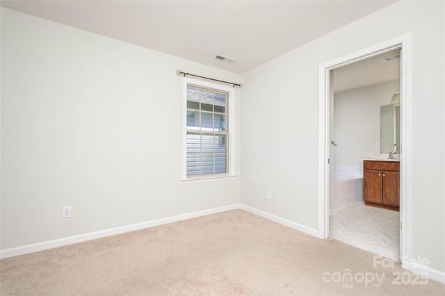 35 Greenly Lane, Fletcher, NC 28732