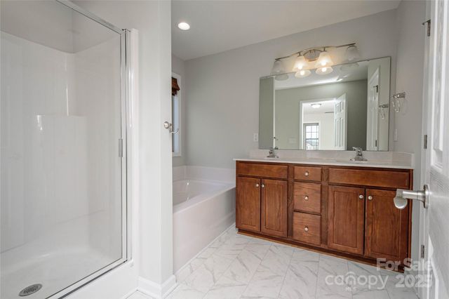 35 Greenly Lane, Fletcher, NC 28732