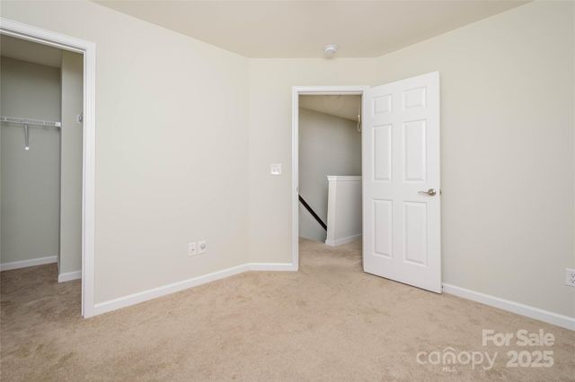 35 Greenly Lane, Fletcher, NC 28732