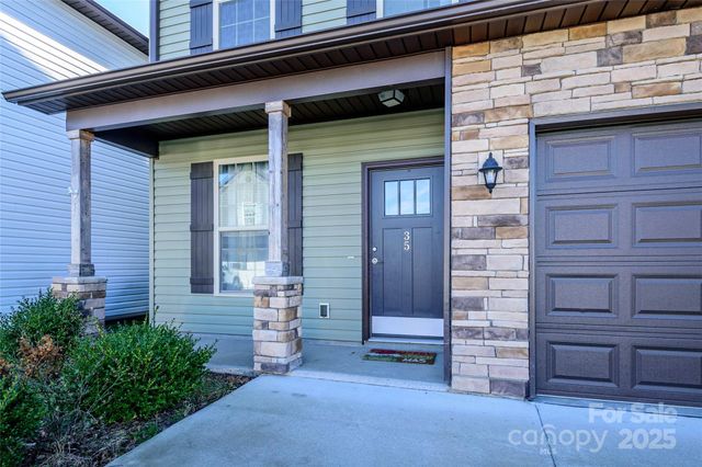 35 Greenly Lane, Fletcher, NC 28732