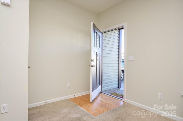 35 Greenly Lane, Fletcher, NC 28732