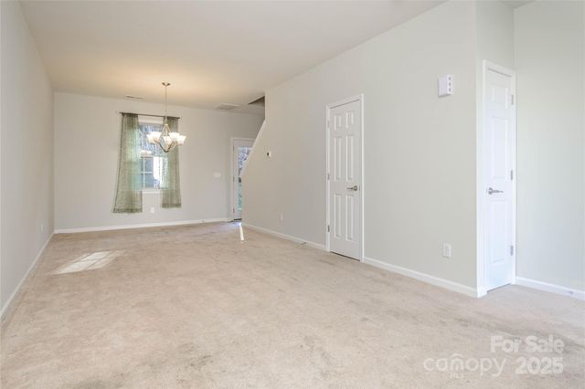 35 Greenly Lane, Fletcher, NC 28732