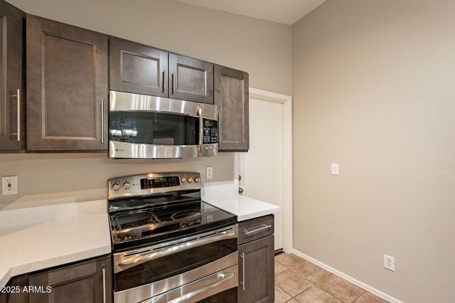 491 E DEVON Drive, Gilbert, AZ 85296