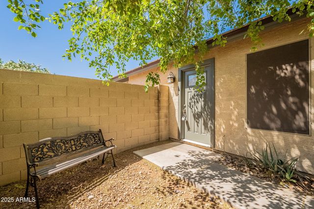 491 E DEVON Drive, Gilbert, AZ 85296