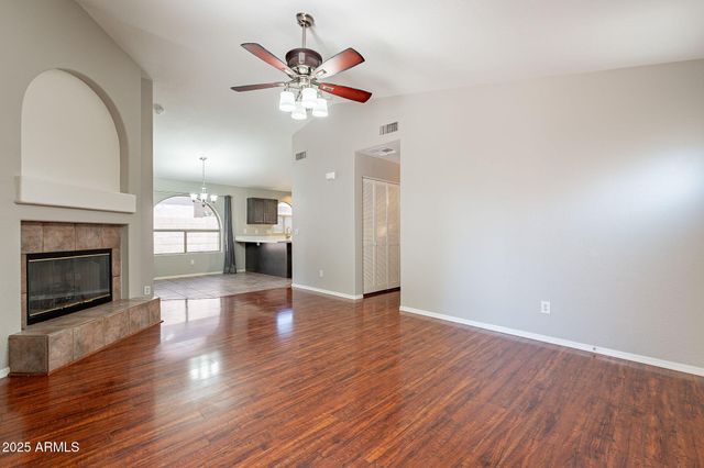 491 E DEVON Drive, Gilbert, AZ 85296