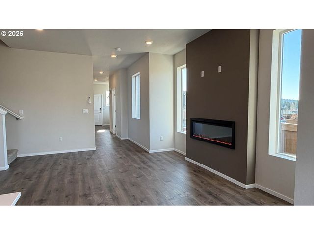 3576 Sw 36th St, Gresham, OR 97080