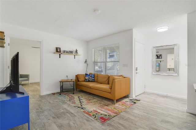 1600 BIG TREE ROAD B1, Daytona Beach, FL 32119