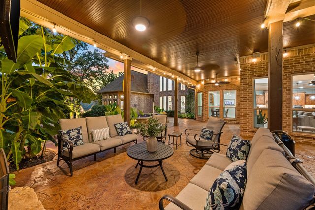 3056 Loch Meadow Court, Southlake, TX 76092