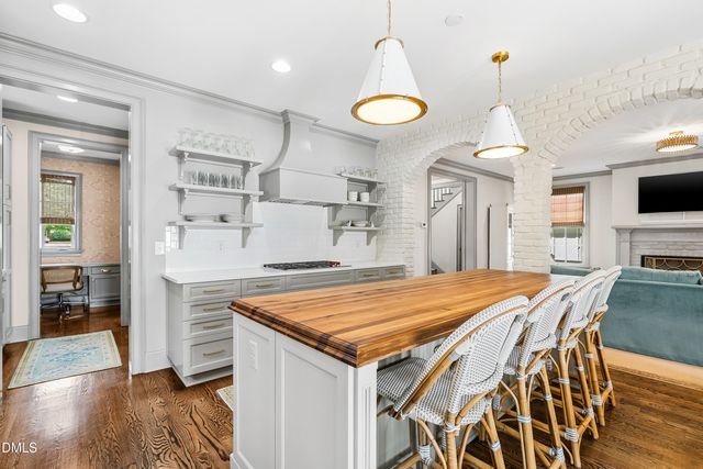 410 Wayne Drive, Raleigh, NC 27608