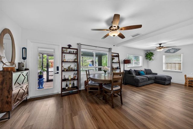 270 NE 42nd Court, Oakland Park, FL 33334