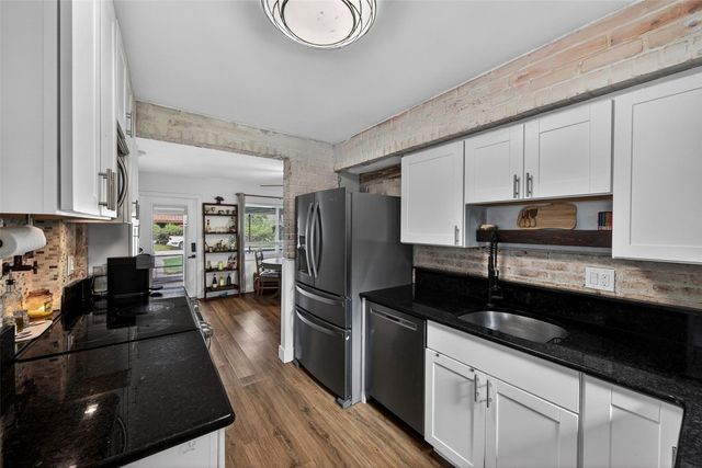 270 NE 42nd Court, Oakland Park, FL 33334