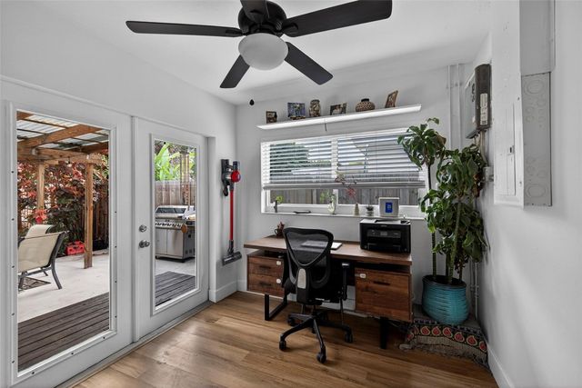 270 NE 42nd Court, Oakland Park, FL 33334