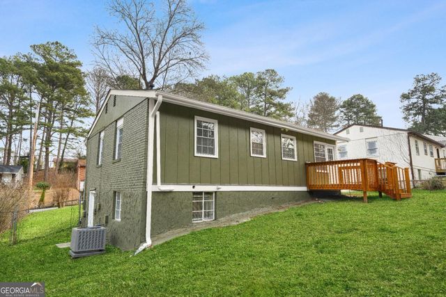 452 Fedora Way NW, Atlanta, GA 30331