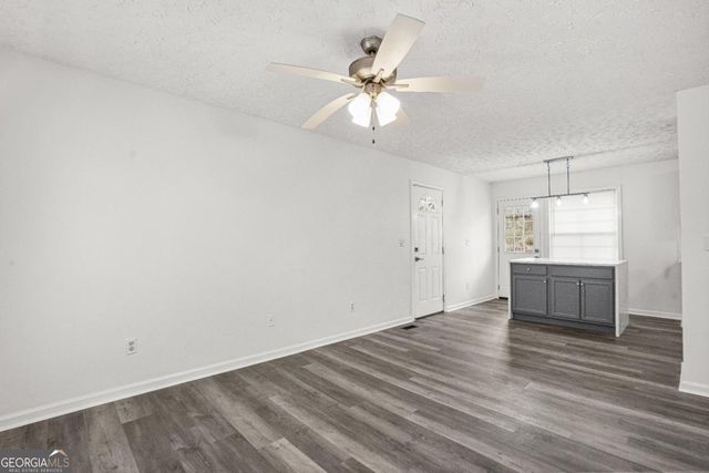 452 Fedora Way NW, Atlanta, GA 30331