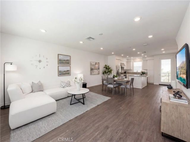 371 Bellver, Lake Forest, CA 92630