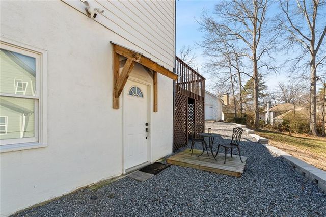 1581 Greers Chapel NW Road, Kennesaw, GA 30152