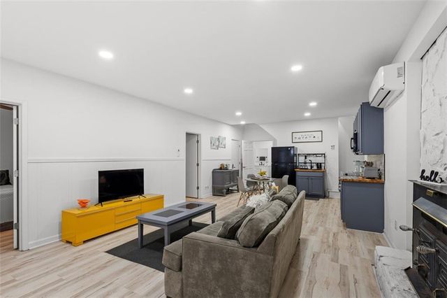 1581 Greers Chapel NW Road, Kennesaw, GA 30152