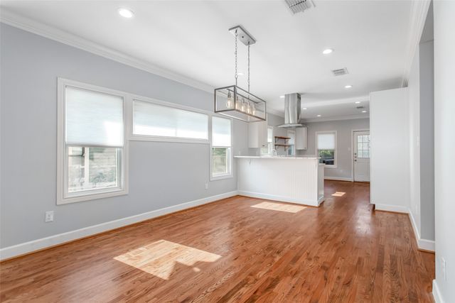 5327 Worth Street, Dallas, TX 75214