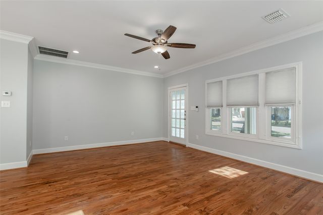 5327 Worth Street, Dallas, TX 75214