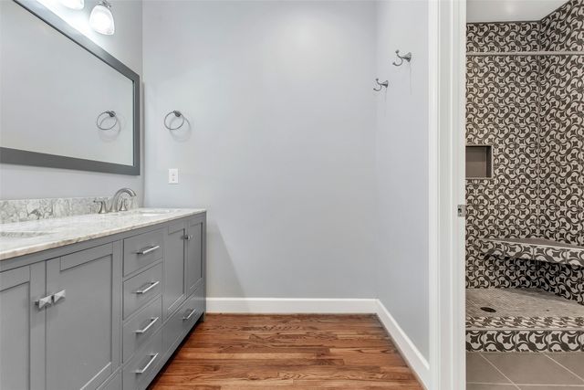 5327 Worth Street, Dallas, TX 75214