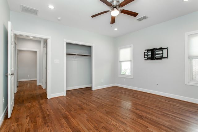 5327 Worth Street, Dallas, TX 75214