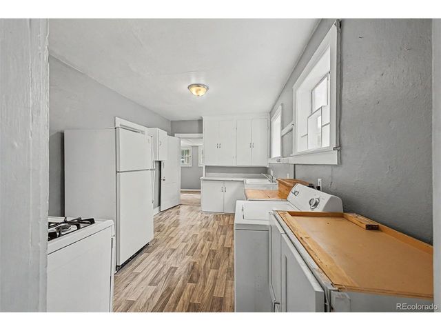 1340 Chase St, Denver, CO 80214
