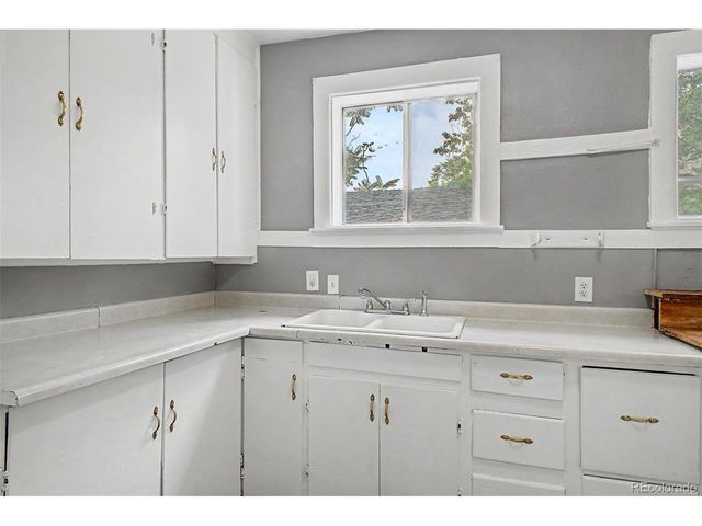 1340 Chase St, Denver, CO 80214