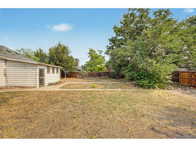 1340 Chase St, Denver, CO 80214