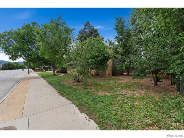 1612 W Prospect Road, Fort Collins, CO 80526