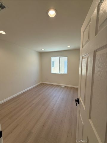 8955 San Luis, South Gate, CA 90280