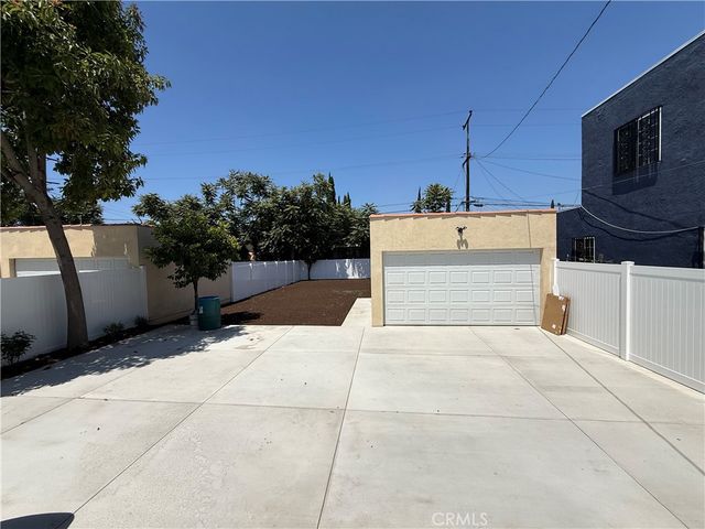 8955 San Luis, South Gate, CA 90280