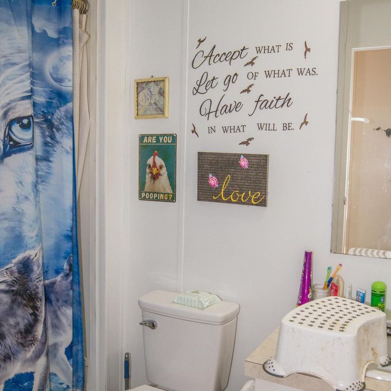 Image 19 of property listing at 33831 Medford Road, Auberry, CA 93602