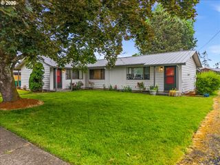 3013 22ND Ave, Forest Grove, OR 97116