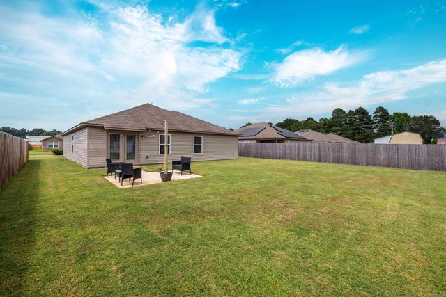 125 Sunland Dr., Beebe, AR 72012