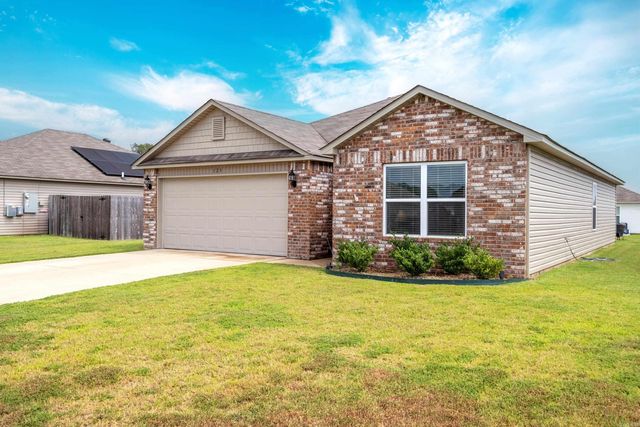 125 Sunland Dr., Beebe, AR 72012