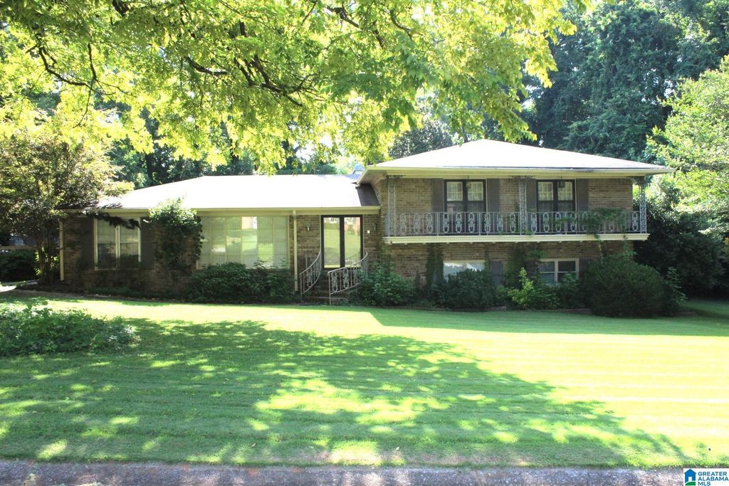 15 TIMOTHY TRACE, Anniston, AL 36207