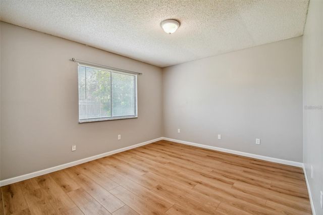 2853 WHISPERING DRIVE N, Largo, FL 33771