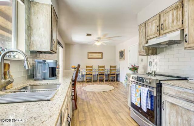 1886 Webster Avenue, Las Cruces, NM 88001