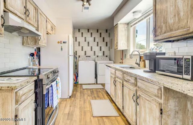 1886 Webster Avenue, Las Cruces, NM 88001