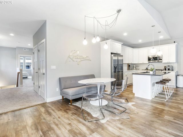 10536 Se 162ND Ave, Happy Valley, OR 97086