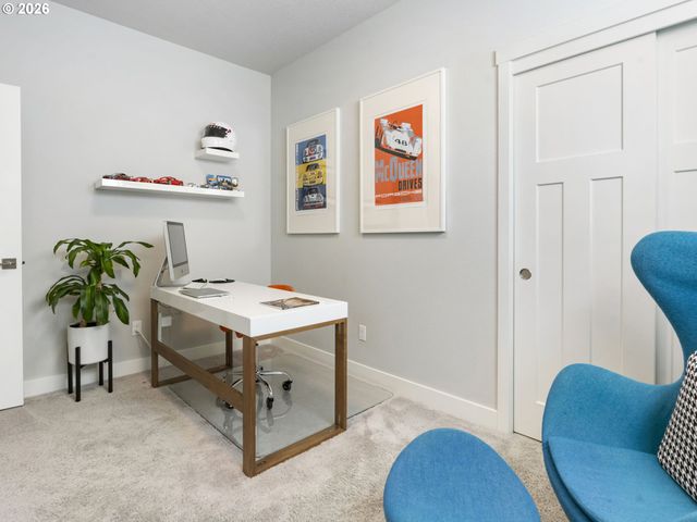 10536 Se 162ND Ave, Happy Valley, OR 97086