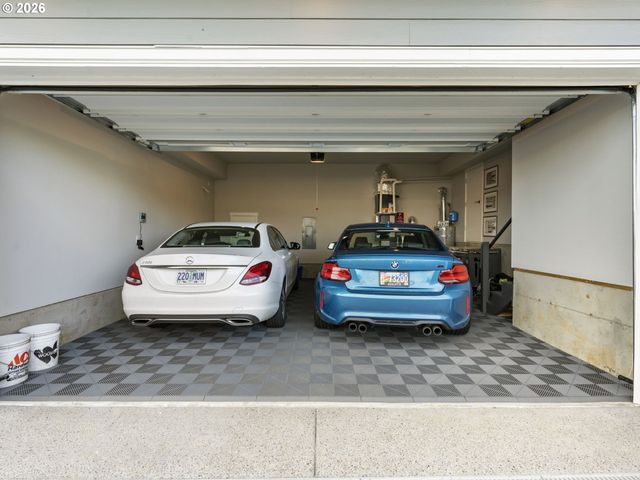 10536 Se 162ND Ave, Happy Valley, OR 97086