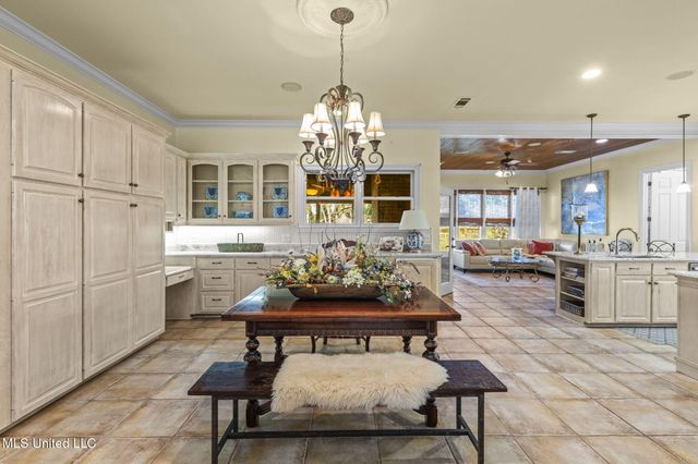 176 Northshore Boulevard, Madison, MS 39110