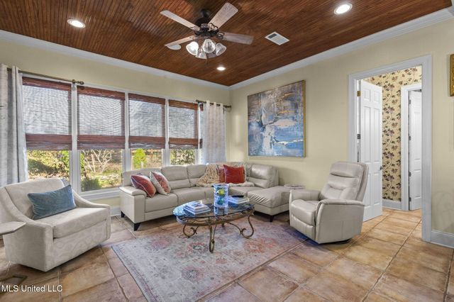 176 Northshore Boulevard, Madison, MS 39110