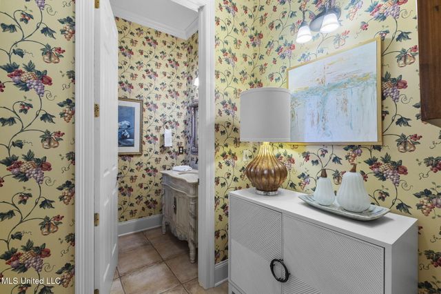 176 Northshore Boulevard, Madison, MS 39110