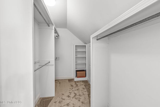 176 Northshore Boulevard, Madison, MS 39110